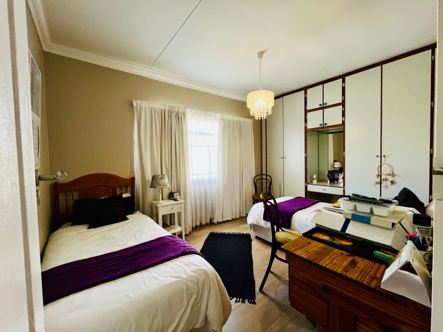 4 Bedroom Property for Sale in Roodewal Free State